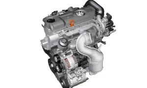 Nowoczesny silnik wysokoprężny Volkswagena z turbosprężarką i paskiem napędowym.