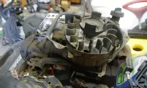 Jaka przerwa na świecy silnik Briggs & Stratton, aby uniknąć problemów?