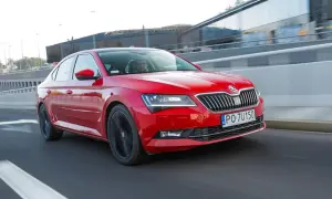 Skoda Superb jaki silnik - porównanie opcji i ich osiągi