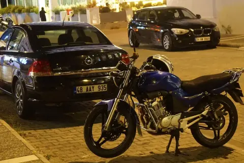 Co grozi za jazdę motorowerem bez uprawnień? Sprawdź kary i konsekwencje