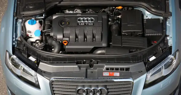 Silnik 1.9 TDI w Audi A3 2025, gotowy do drogi.